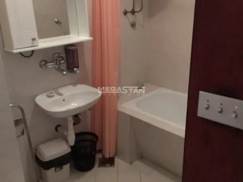 Izdavanje, kuća, 542m², Bulbulder, Zvezdara Sve Podlokacije - image 7