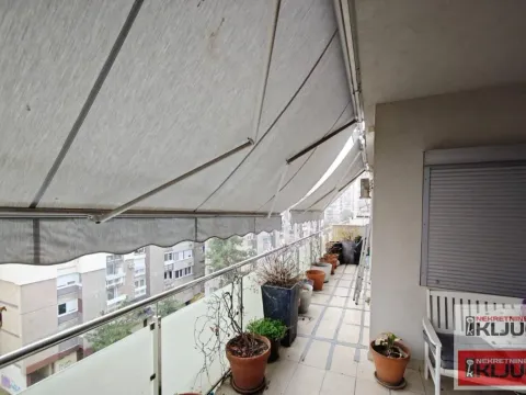 Sale, three bedroom apartment, 105m², Liman 3, Novi Sad Sve Podlokacije - image 21