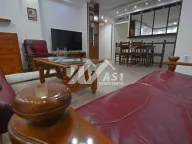 Izdavanje, četvorosoban stan, 90m², Bulevar Oslobodjenja, Novi Sad Sve Podlokacije - image 1