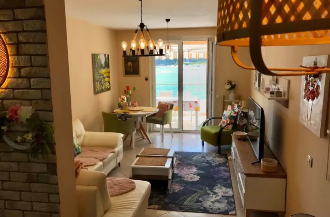 Prodaja, trosoban stan, 71m², Rafailovići, Budva