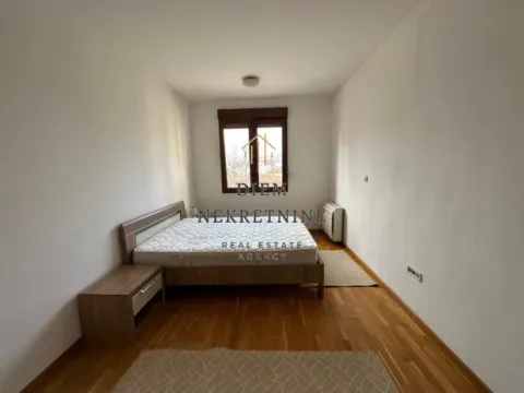 Rent, two bedroom apartment, 105m², Preko Morače, Podgorica - image 12