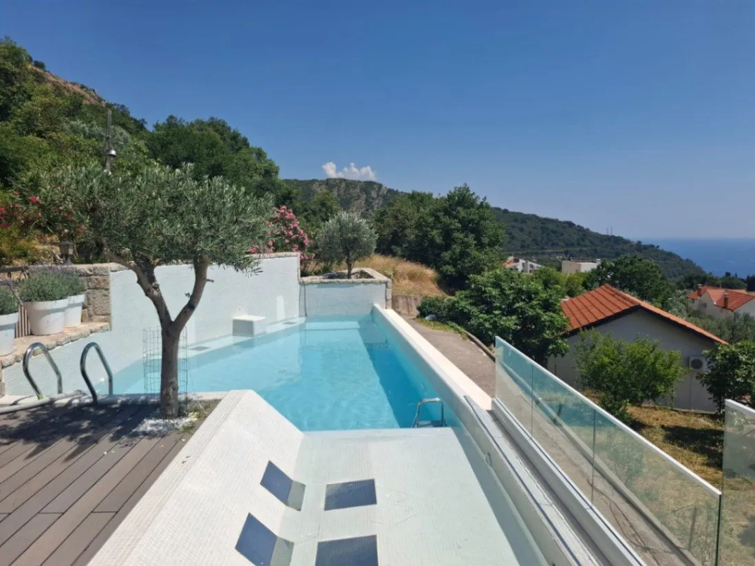 Sale, house, 194m², Reževići, Budva