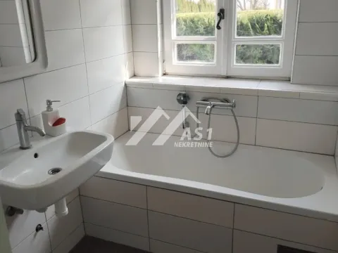 Izdavanje, kuća, 150m², Trandžament, Petrovaradin - image 8