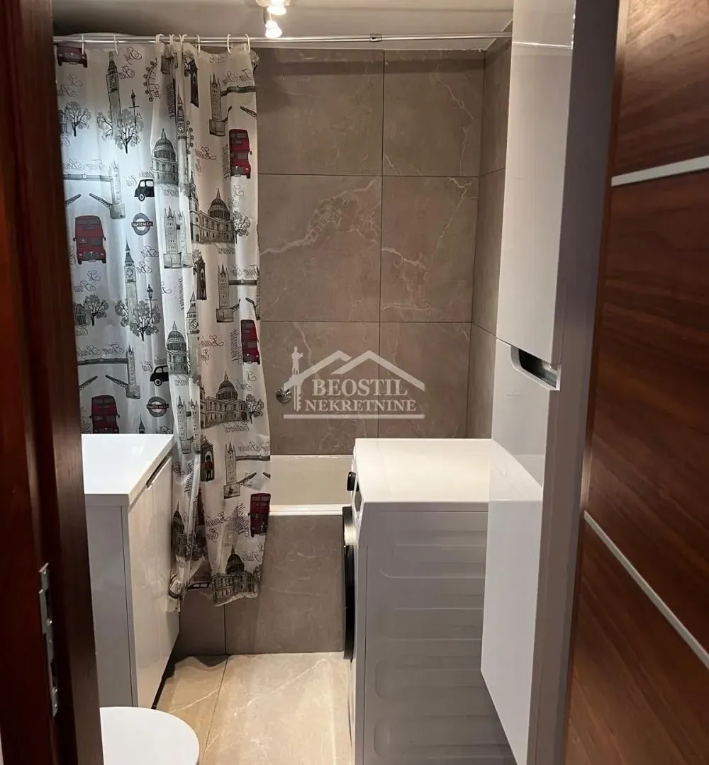 Prodaja, dvosoban stan, 37m², Stari Grad, Beograd