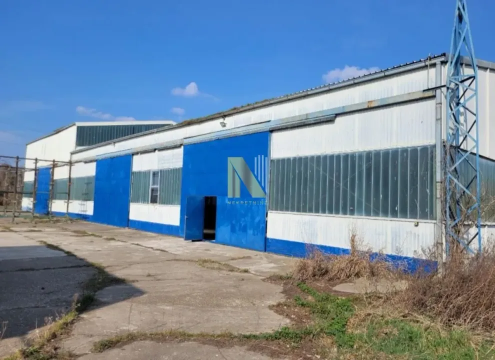 Rent, office space, 2000m², Klisa, Novi Sad Sve Podlokacije