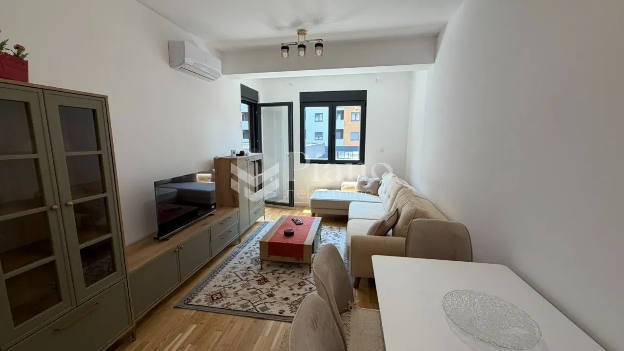 Rent, one bedroom apartment, 41m², Stari Aerodrom, Podgorica