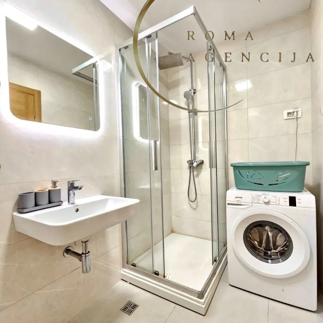 Izdavanje, jednosoban stan, 48m², New City, Podgorica