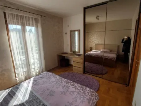 Sale, one bedroom apartment, 61m², Centar, Bar - image 2