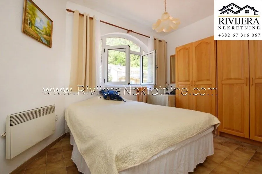 Prodaja, četvorosoban stan, 131m², Igalo, Herceg Novi