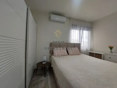 Izdavanje, jednosoban stan, 46m², Pod Kuk, Tivat - image 9