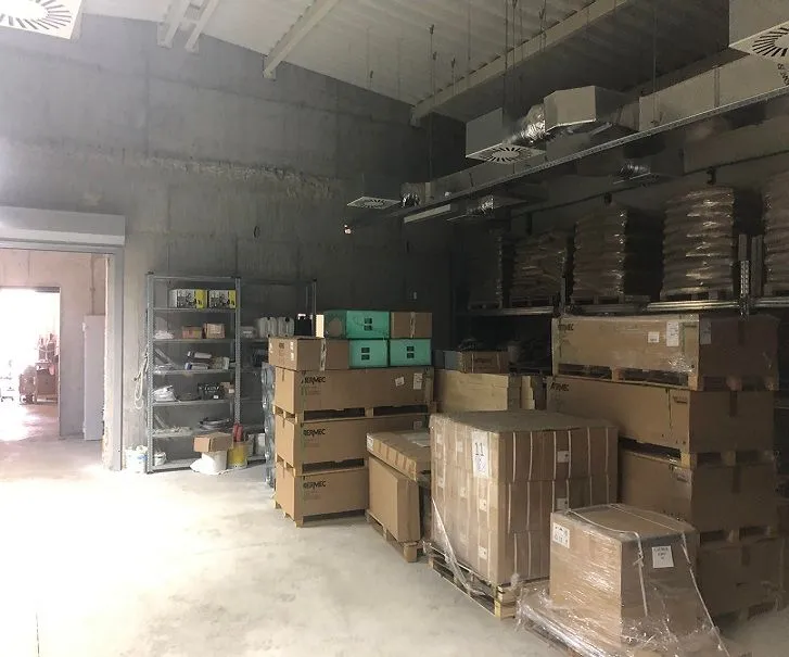 Rent, office space, 700m², Leštane, Grocka