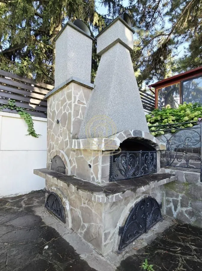Prodaja, kuća, 402m², Sremska Kamenica, Petrovaradin