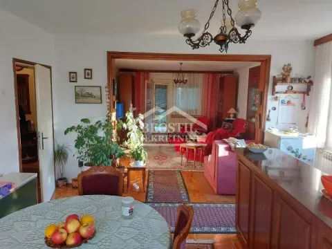 Sale, house, 412m², Jugovo, Smederevo