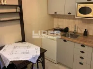 Izdavanje, trosoban stan, 73m², Stari Grad, Beograd - image 6