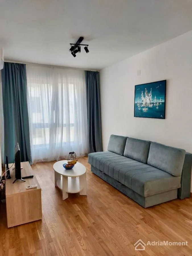 Sale, one bedroom apartment, 43m², Bečići, Budva