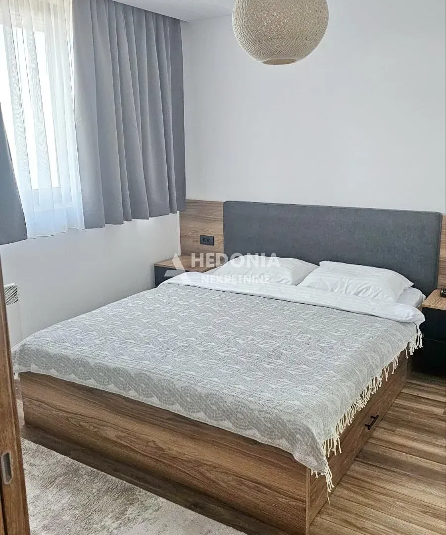 Prodaja, dvosoban stan, 46m², Kraljevi Čardaci, Kopaonik