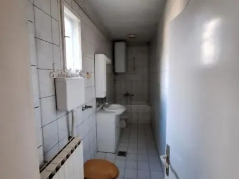 Sale, house, 225m², Rakovica, Beograd - image 12