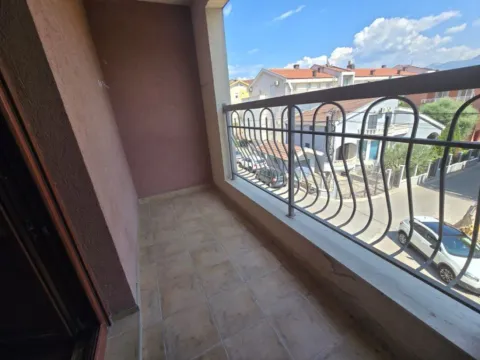 Sale, two bedroom apartment, 68m², Momišići, Podgorica - image 4