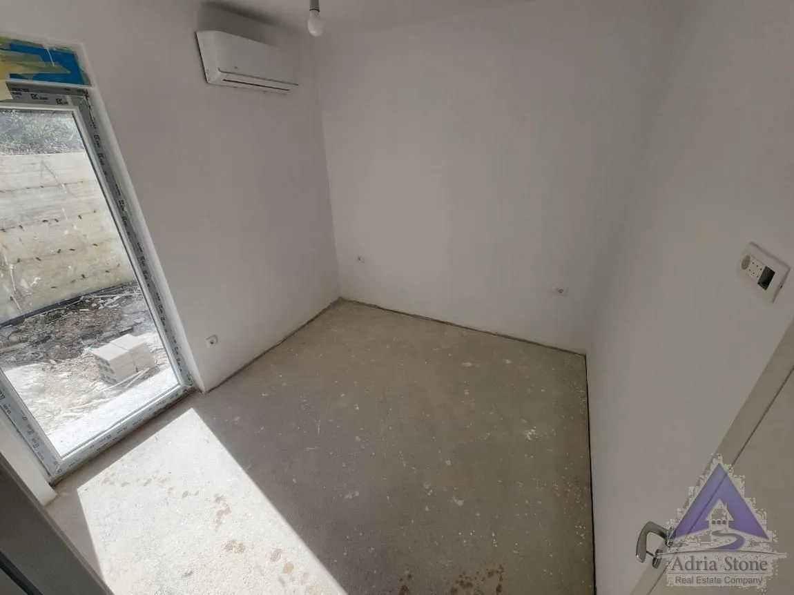 Sale, three bedroom apartment, 136m², Kalimanj, Tivat