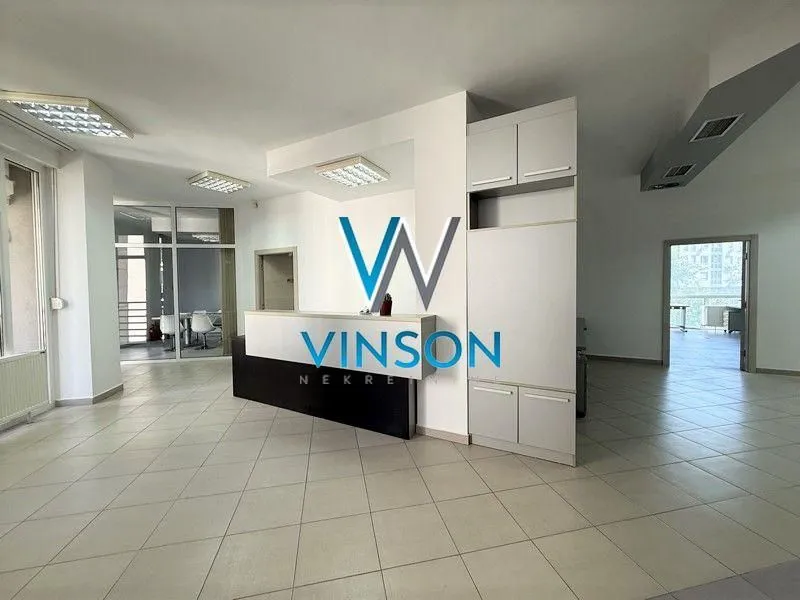 Rent, office space, 282m², Bulevar Oslobodjenja, Novi Sad Sve Podlokacije
