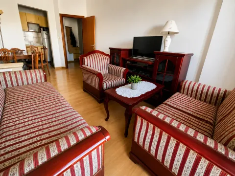 Prodaja, jednosoban stan, 44m², Vezirov Most, Podgorica - image 5