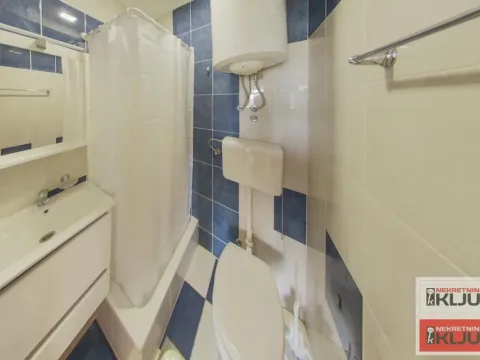 Sale, four bedroom apartment, 119m², Centar, Novi Sad - image 33