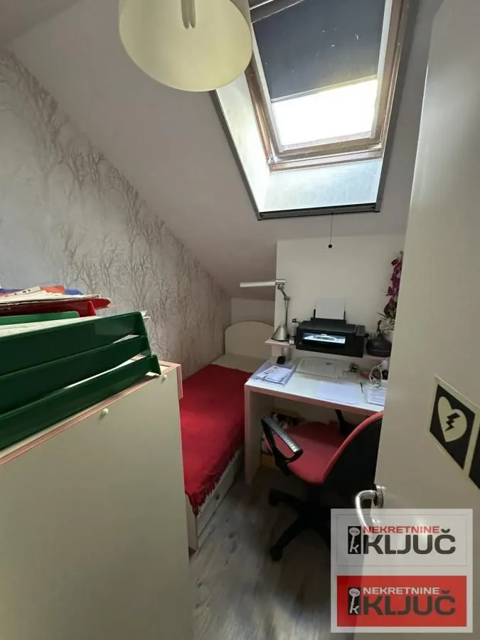 Prodaja, trosoban stan, 81m², Sajmište, Novi Sad