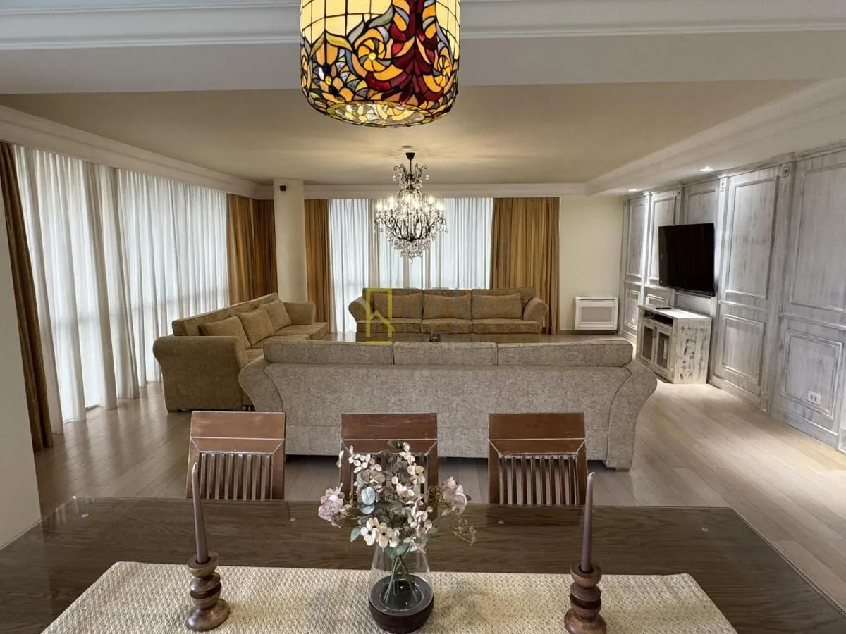 Rent, three bedroom apartment, 263m², Gorica C, Podgorica