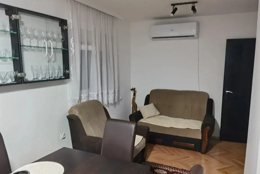 Prodaja, kuća, 150m², Vladimirci, Srbija