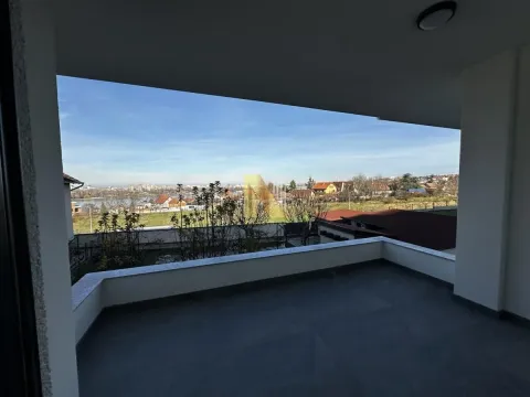 Stan in Sremska Kamenica