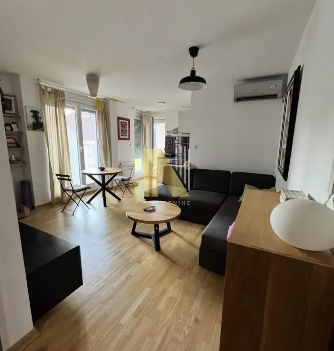 Rent, two bedroom apartment, 40m², Podbara, Novi Sad Sve Podlokacije
