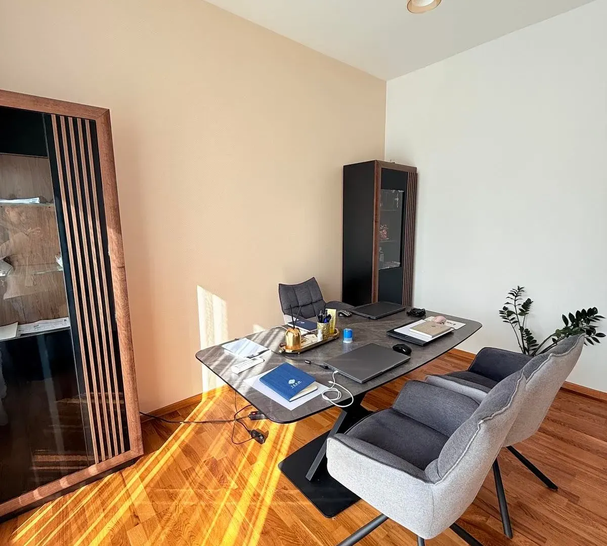 Prodaja, dvosoban stan, 52m², Tološka šuma, Podgorica