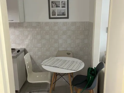 Rent, one bedroom apartment, 37m², Tološka šuma, Podgorica - image 3