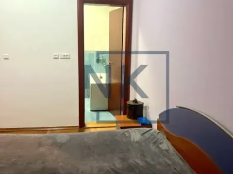 Izdavanje, trosoban stan, 130m², Preko Morače, Podgorica - image 6