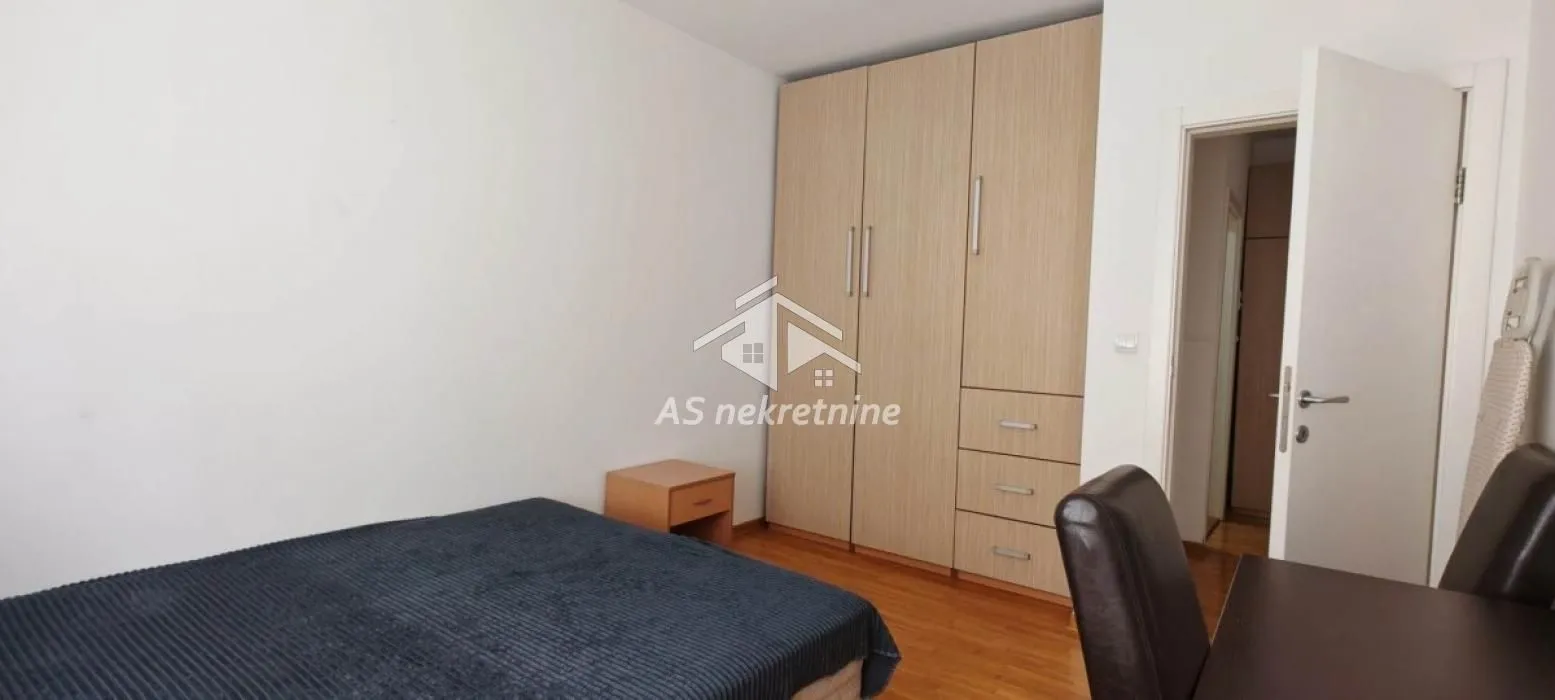 Rent, two bedroom apartment, 51m², Stari Grad, Beograd
