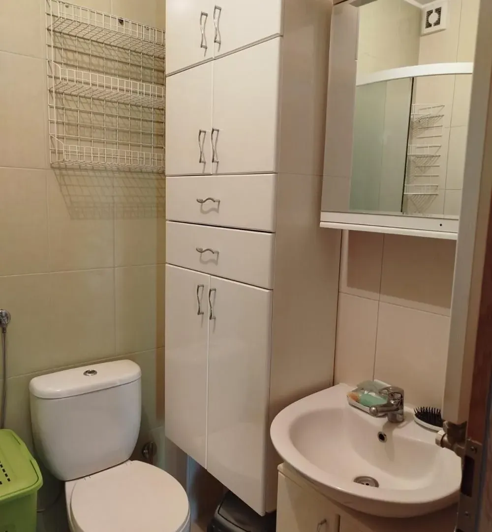 Prodaja, trosoban stan, 74m², Vojvode Vlahovica, Beograd