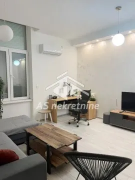 Rent, one bedroom apartment, 45m², Savski Venac, Beograd - image 4