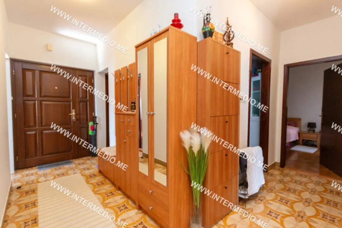 Prodaja, dvosoban stan, 103m², Topla, Herceg Novi
