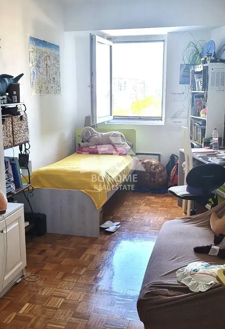 Prodaja, trosoban stan, 135m², Novi Beograd Sve Podlokacije, Beograd