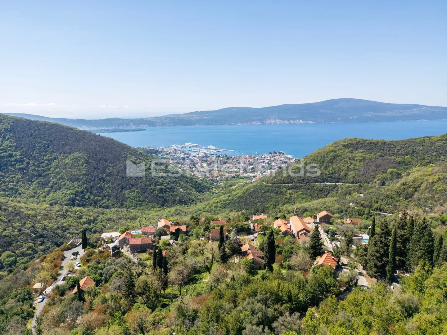 Prodaja, plac, 347m², Gornja Lastva, Tivat