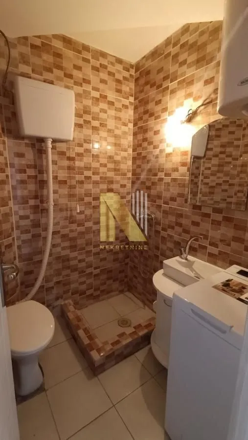 Prodaja, jednosoban stan, 30m², Satelit, Novi Sad Sve Podlokacije