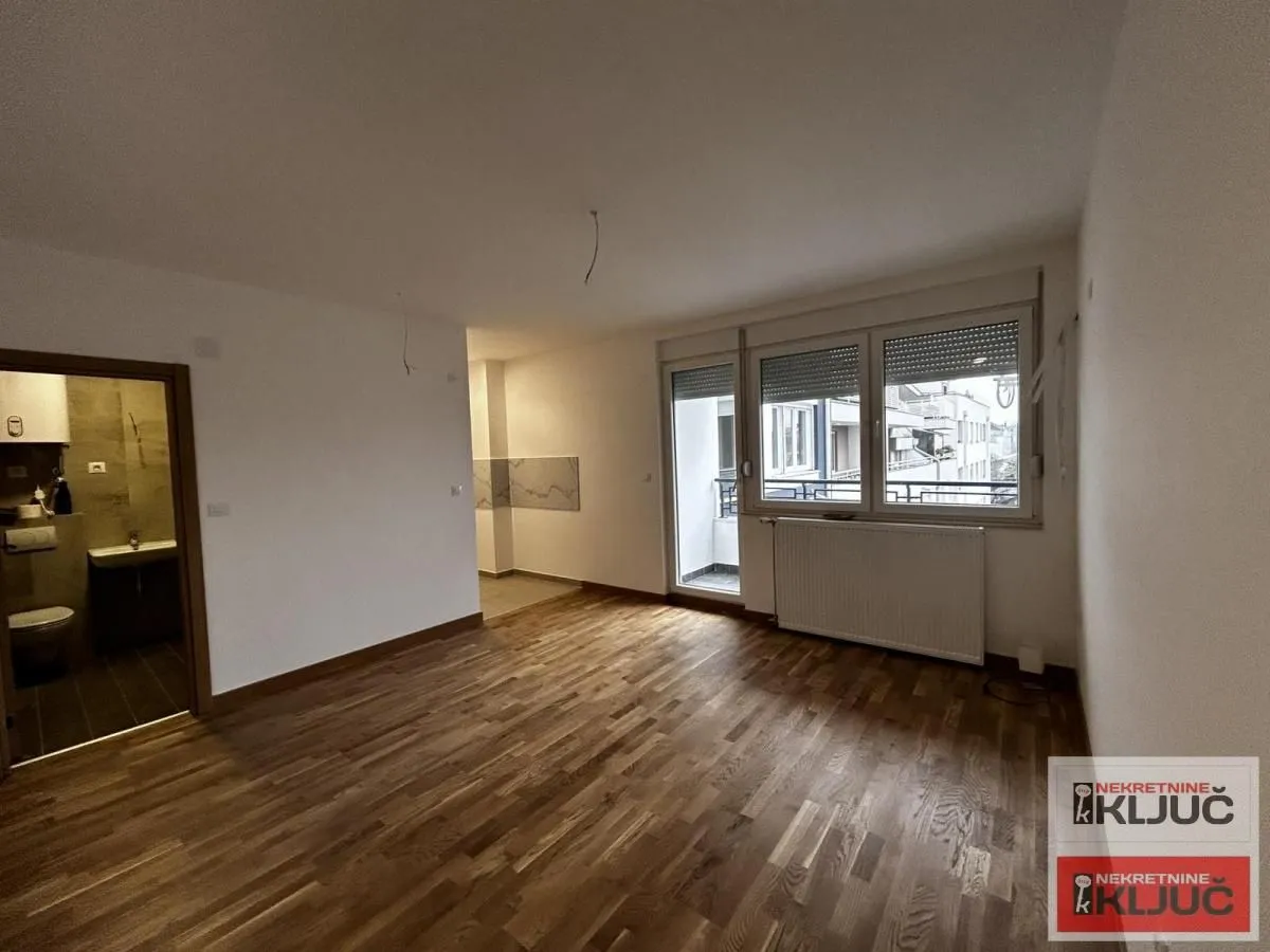 Prodaja, jednosoban stan, 31m², Petrovaradin, Novi Sad