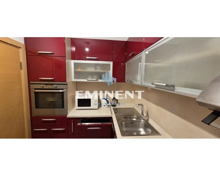 Rent, three bedroom apartment, 86m², Vračar Hram, Vračar Sve Podlokacije