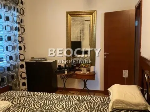 Prodaja, trosoban stan, 80m², Centar, Budva - image 14