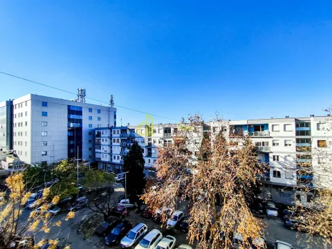 Prodaja, trosoban stan, 95m², Centar, Podgorica - image 20