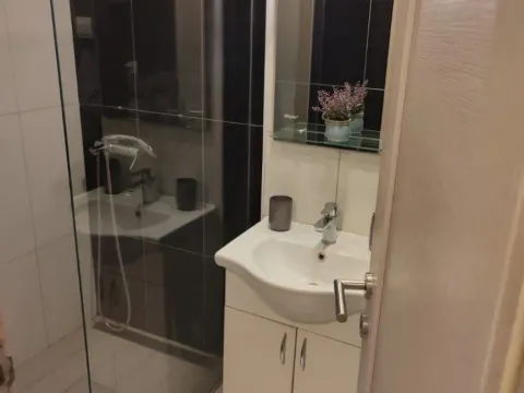 Sale, one bedroom apartment, 43m², Dalmatinska ulica, Podgorica - image 13