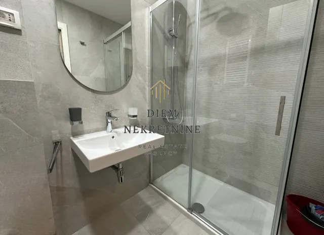 Rent, one bedroom apartment, 47m², Central Point, Podgorica