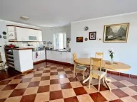 Sale, three bedroom apartment, 132m², Stoliv, Kotor - image 4