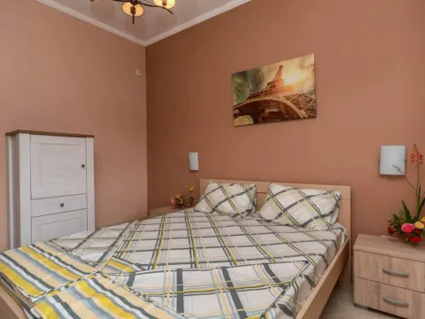 Prodaja, kuća, 274m², Buljarica, Budva - image 19