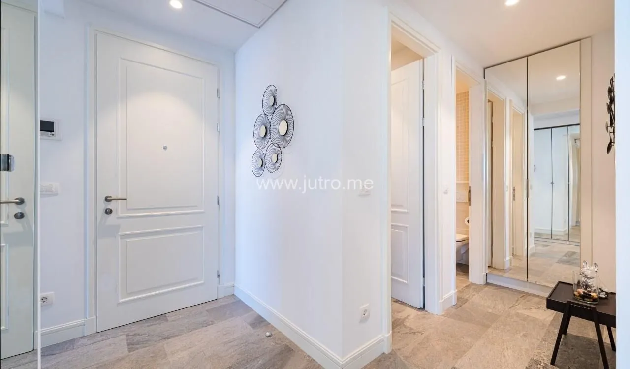 Prodaja, trosoban stan, 108m², Luštica Bay, Tivat